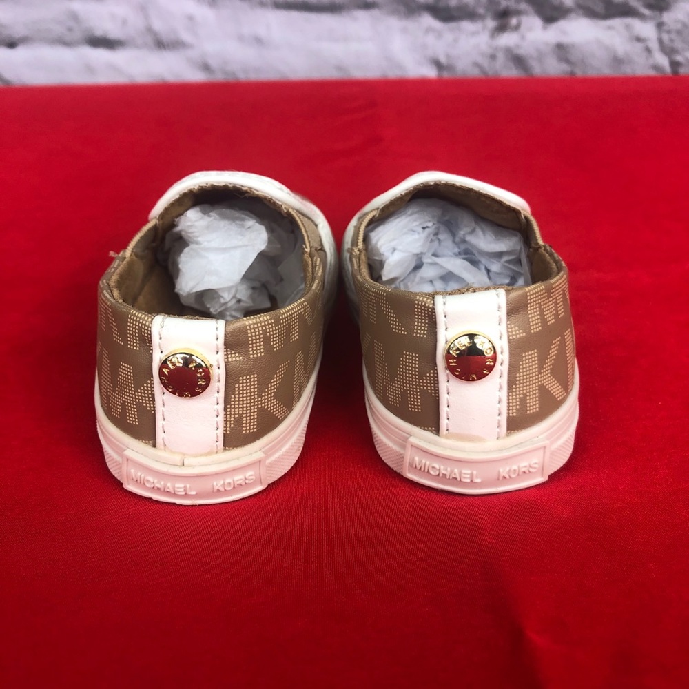 MICHAEL Michael Kors Baby Ivy Alli taupe shoes - Picture 2 of 6
